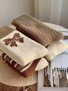 4 Pairs Autumn/Winter Sweet Thick Warm Terry Mid-Calf Socks For Outdoor Wear - Multicolor - View 4