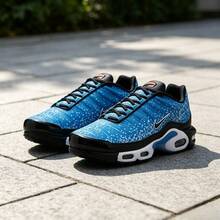 Nike Men Sneakers - Blue - View 1