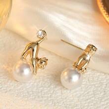Women's Cat Shaped Fashion Earrings, Atmospheric Accessory Suitable For Daily Commute And Casual Occasions - Gold - View 4