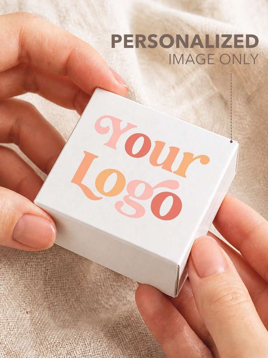 客製化小白色禮品盒,可印製自定義 Logo、照片、圖案、姓名或文字,可折疊伴手禮盒,適用於婚禮、訂婚、新娘派對、週年紀念、派對、賓客禮物,可裝糖果、巧克力、餅乾、珠寶與紀念品 - 彩色 - 查看 1