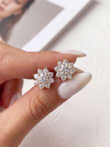 1pc Moissanite Earrings Delicate 0.5CT Pave Flower Stud Earrings Perfect For Women's Daily Wear And Parties - Fully Diamond Moissanite Earrings - View 7