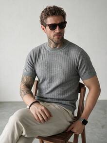 Camiseta de manga corta de punto de unicolor con textura para hombres, jersey de cuello redondo de estilo retro casual de negocios para el verano - Gris Claro - Ver 2