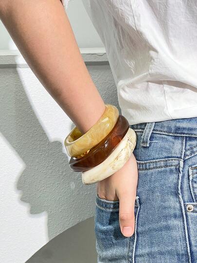 1 pieza Brazalete de resina minimalista cuadrado asimétrico vintage, elegante y versátil de color oscuro para mujer, apilable para uso diario, regalo
