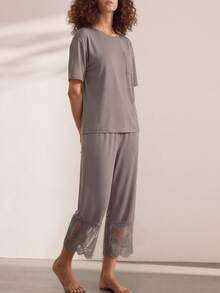 2pcs/Set Women's Pajamas Loungewear Set, Pullover Round Neck Simple Short Sleeve Cropped Pants Set, Comfortable For Home Wear - Dark Grey - View 6