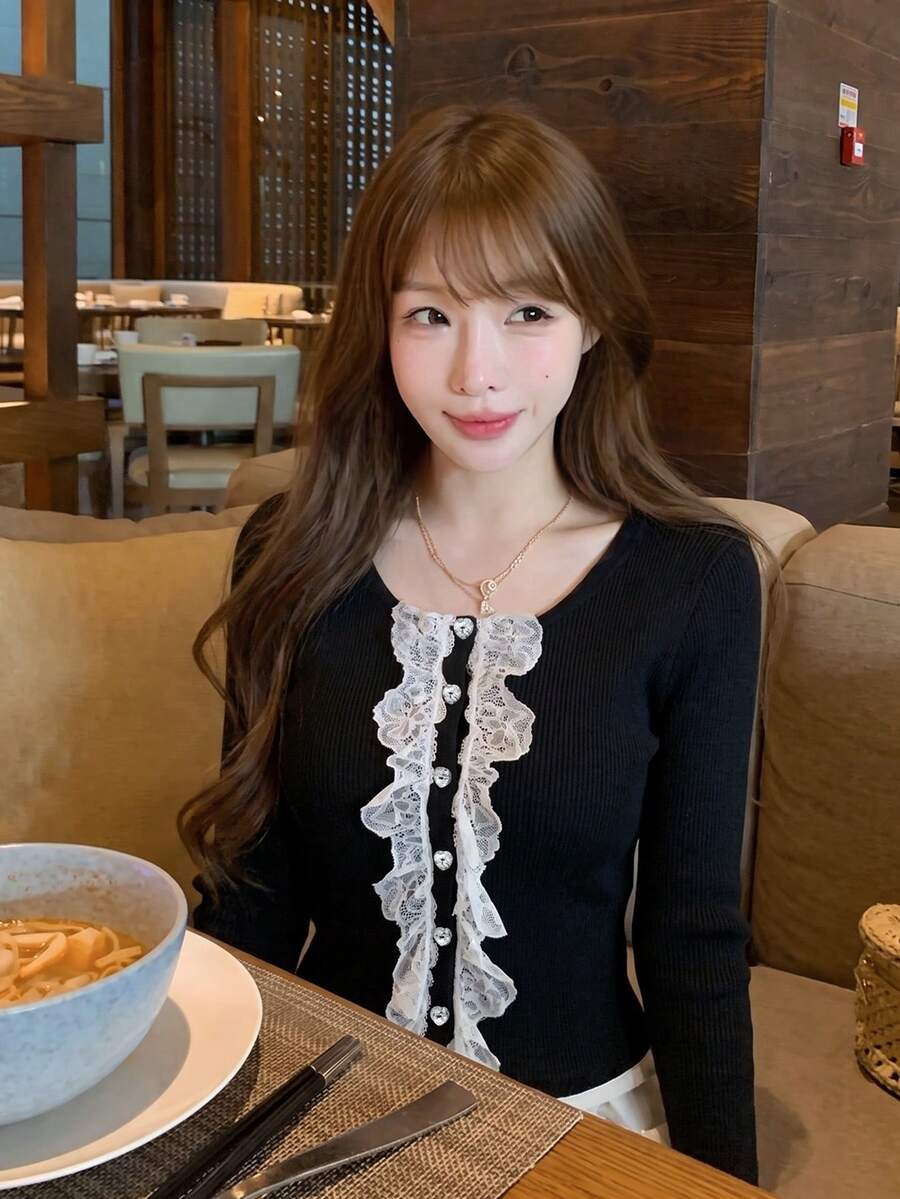 French Style Lace Trim Long Sleeve Knit Sweater Women Autumn/Winter Design Heart Button Slim Fit Inner Layer Base Layer Short Top - Black - View 1