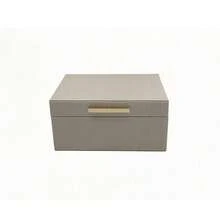 1 Set Honeycomb Pattern PU Jewelry Box With Lid, Large Capacity Jewelry Box, Modern Home Jewelry Storage Box, Room Decor Box, Elegant Faux Leather Storage Box, Modern Jewelry Storage Box With Gold Clasp, Suitable For Vanity And Home Decor - White - View 9