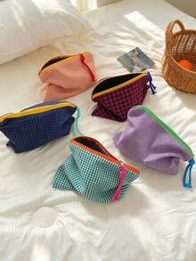Personalized Embroidered Plaid Makeup Bag, Customized Name Colorblock Makeup Storage Bag With Zipper, Plaid Travel Toiletry Bag, Toiletry Bag, Bridesmaid Gift, Birthday Gift - Multicolor - View 4