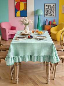 1PC French Vintage Plaid Tablecloth, Farmhouse Retro Style With Scalloped Edge, Skin-Friendly, Washable And Reusable, Suitable For Home Kitchen, Dinner, Outdoor Activities, Living Room, Dining Room, Party, Gathering, Daily Home Decor - Green - View 1