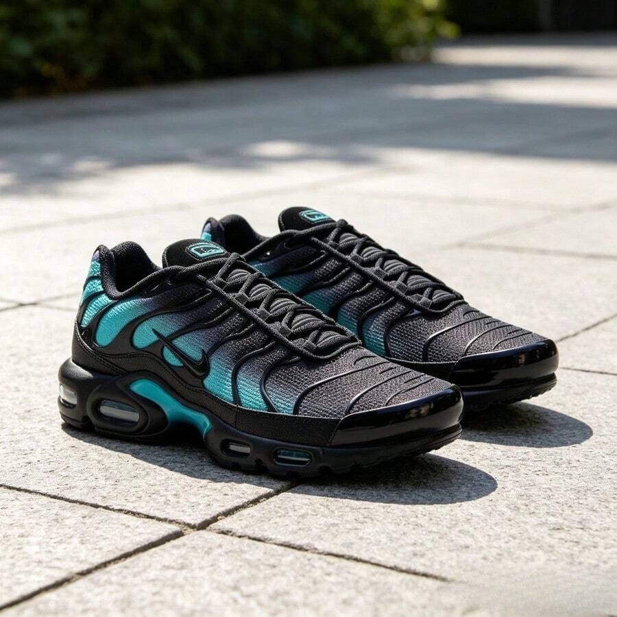 Nike Men Sneakers - Black-blue - View 1