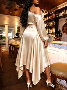 Plus Size Women's Solid Color One Shoulder Long Sleeve Asymmetrical Hem Elegant Satin Dress, Suitable For Birthday Party Occasions - Champagne - View 4