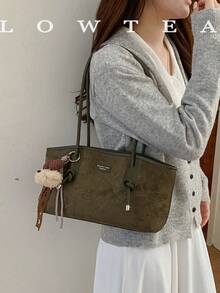 low tea 1pc Minimalist Square PU + Suede Fabric Shoulder Bag, Suitable For Commuting, Shopping, Etc. (With Pendant) - Dark Green - View 8