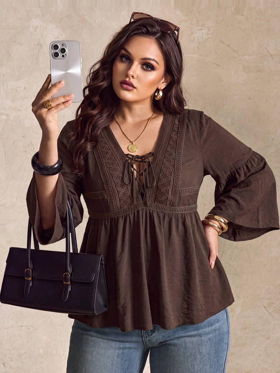 Rusttydustty Atasan Wanita Ukuran Besar Warna Cokelat Kerah V dengan Tali dan Patchwork Renda Gaya Bohemian untuk Liburan, Cocok untuk Musim Gugur/Dingin, Kostum Halloween - Coklat - View 1