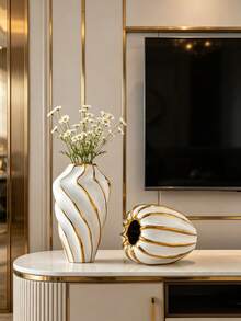 White Gold Fluted Rim Ceramic Flower Vase, 1 Piece Luxury Tabletop Ornament - 1PC - View 11