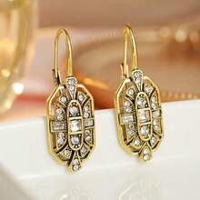 Elegant Hollow Design Earrings For Women, Suitable For Daily Commute, Party, Versatile Niche Ear Jewelry - Gold - View 4