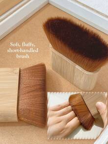 1pc Large Bamboo Handle Nail Brush, Nylon Bristle Manicure Dust Removal Brush, Nail Cleaning Tool, Used For Removing Dust And Makeup Residue - Brown - View 1