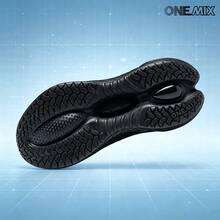 ONEMIX 2026 新款男士時尚運動休閒跑鞋,舒適吸震輕量透氣網布慢跑鞋,馬拉松訓練健身運動鞋,戶外登山防滑男鞋,日常走路休閒男士運動鞋,氧氣空間氣泡中底科技吸震輕量彈性運動鞋,中性款 - 賓士黑 - 查看 7