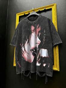 1pc Men's Distressed Washed Anime Girl Portrait Print Loose Fit T-Shirt, Tassel Hem Streetwear Short Sleeve - Black - View 2