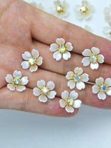200/100/50/30入/包 14MM 花形圓形亮面水晶水鑽 DIY 平底黏貼珠飾，適用於衣物、包包、鞋子裝飾 - AB彩五瓣花 - 查看 1