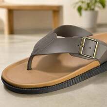 Chanclas casuales para hombre de uso doméstico, correa con hebilla regulable, suela resistente, calzado cómodo para verano - Gris - Ver 4