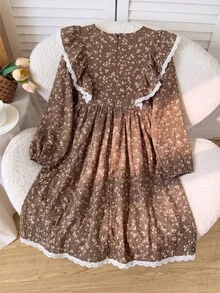 Tween Girls Tween Girl Autumn/Winter Brown Ditsy Floral Print Patchwork Lace Ruffle Flutter Sleeve Cinched Waist A-Line Pastoral Vacation Dress - Multicolor - View 3