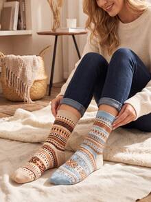 4 Pairs Random Assortment Autumn/Winter Novelty Unisex Vintage Fair Isle Print Mid-Calf Socks, Skin-Friendly Comfortable Nordic Style, Suitable For Home, Holiday Gifts, Daily Wear - Multicolor - View 7
