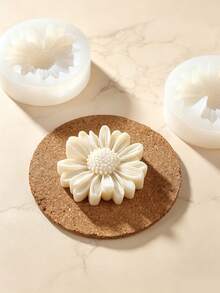 3D Daisy Flower Silicone Mold, Candle & Cake Decorating Mold For Chocolate, Soap, Wax & DIY Crafts, Decorative White Flower Baking Tool, Non-Stick & Reusable - Clear - View 8