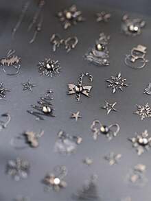 1Sheet Self-Adhesive Metallic Christmas Nail Decals, Silver 3D Snowman Candy Cane Snowflake Xmas Tree Stickers, DIY Nail Art For Xmas Party - Silver - View 4