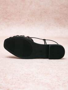 Women Round Toe Knotted Multi Strap Slingback Flats, Breathable Hollow Cutout, Soft Non-Slip Sole, Stylish Summer Sandals For Daily Wear & Shopping - Black - View 6