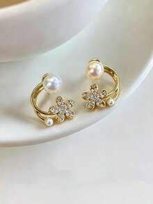 1 Pair Flower Faux Pearl Drop Earrings, Elegant Versatile Design, Fashion Lightweight Ear Accessories Suitable For Teenage Girls Daily And Holiday Wear - Gold - View 1