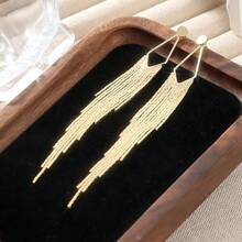 Women's Retro Long Tassel Pendant Earrings, Handcrafted Exquisite Design, Ideal Wedding Banquet Accessories & Romantic Gift For Her - Gold - View 2