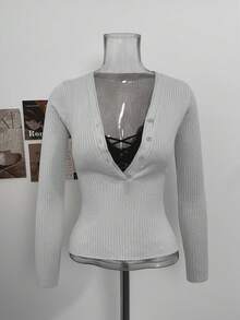 Minimalist Sexy Hot Girl V-Neck Knit Tank Top Women Autumn/Winter Design Slim Fit Inner Layer Base Layer Knit Long Sleeve Top 2 Pieces Set - Grey - View 6