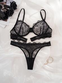 1 Set Women's Lace Patchwork Underwire Thin Cup Lingerie Set - Black - View 4