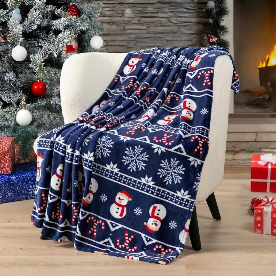 1pc Christmas Gingerbread Man Flannel Digital Print Blanket, Living Room Sofa Decor Nap Throw Blanket, Christmas Gift Blanket - Blue - View 1