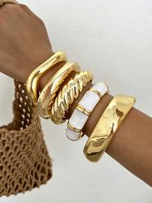3/1pc Vintage Bohemian Ribbed Asymmetrical Wavy Metal Bangle Bracelet Set For Women, Suitable For Daily Wear, Vacation, Date, Party, Layering - Yellow Gold - View 4