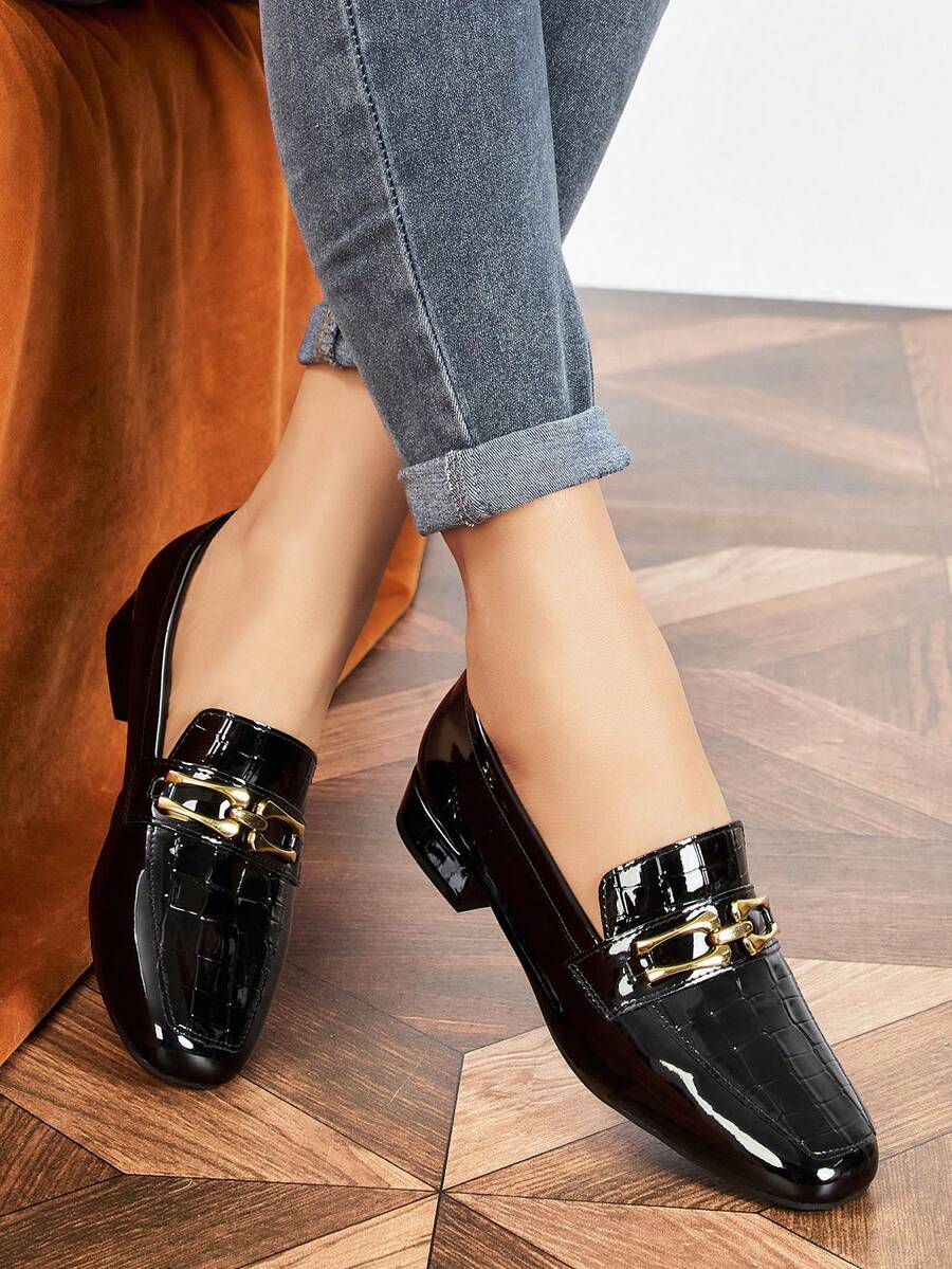 Women's Black Patchwork Low Heel Loafers, Round Toe Slip-On Flat Shoes, School Uniform Shoes For Spring And Autumn, Work Shoes, Daily Commute - Black - View 1