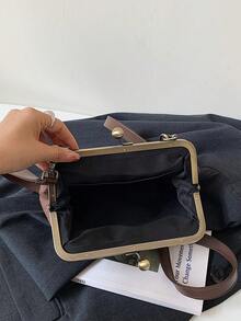 Vintage Distressed Zipper Bag, Metal Chain Texture One Shoulder Crossbody Niche Commuter Women's Handbag - Coffee - View 8