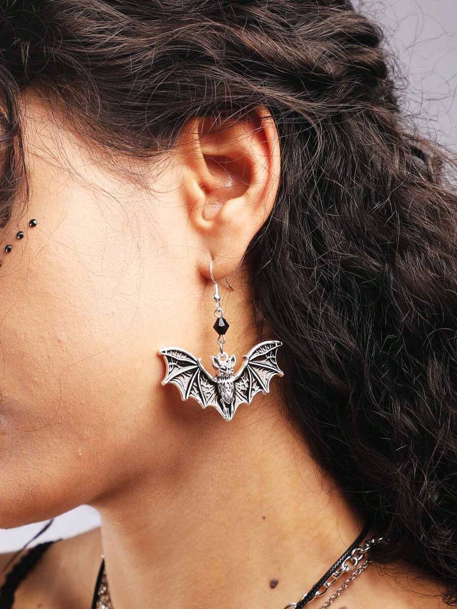 2pcs Vintage Gothic Black Beaded Bat Earrings For Women, Halloween - Black - View 1