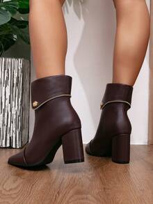 Autumn/Winter New Fashionable Women's Brown Street Style Party Boots With Turn-Down Collar, Rose Flower, Rivet, Front Zipper, Pointed Toe, Chunky High Heel, Ankle Boots - Brown - View 5
