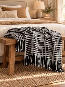 1pc American Vintage Plaid Tassel Throw Blanket, B&B Style Living Room Sofa Decor Photo Prop Blanket - Waffle Black and White - View 5