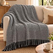 1pc American Vintage Plaid Tassel Throw Blanket, B&B Style Living Room Sofa Decor Photo Prop Blanket - Waffle Black and White - View 6