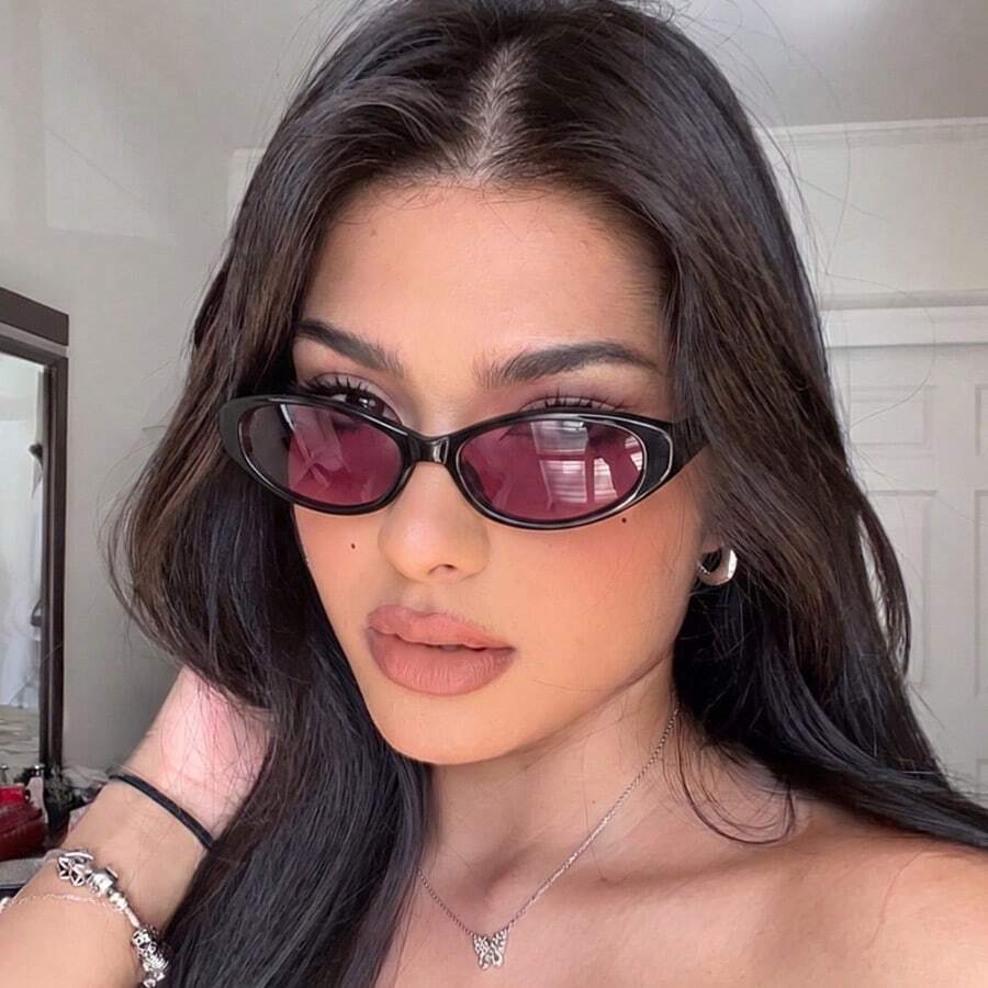 1 Pair Women's Black Round PC Frame Minimalist Solid Color Personalized Casual Street Style Retro Fashion Glasses - Red Violet - View 1