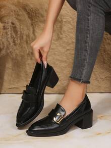 Deep Cut High Heel Women's Pumps With Side Elastic Band Design, Simple Daily Commute Shoes - Black - View 2
