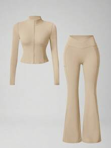NcmRyu Setelan Olahraga Wanita Satu Set: Jaket Pendek Kerah Tegak Berresleting dan Celana Panjang Model Flare dengan Pinggang V Silang, Warna Polos - Khaki - View 3