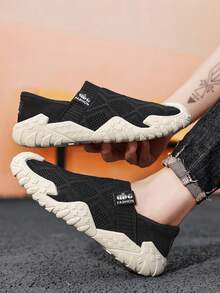 Men's Slip-On Breathable Knit Athletic Shoes, Sock Shoes, Elastic Sock Upper Non-Slip Outdoor Casual Walking Shoes, Suitable For Driving, Hiking, Universal Lightweight Non-Slip Water Shoes, Fitness Soft Sole Shoes, Pilates Yoga Fitness Shoes, Breathable Mesh Upper, Non-Slip Wear-Resistant Sole, Casual Hiking And Daily Walking, Great Gift, Suitable For Water Activities, Outdoor Hiking, Swimming, Fishing, Boating, Indoor Fitness - Black - View 1