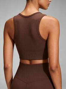 Women's Seamless Ribbed Cropped Tank Top, U-Neck Sleeveless Fitness Sports Bra, Solid Color Elastic Workout Top - Brown - View 2