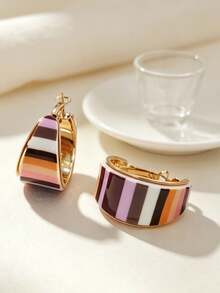 1 Pair Vintage Striped Wide Hoop Earrings, Dopamine Color-Block Resin Ear Cuffs, Y2K Style Face-Slimming Earrings, Retro Vibe Personalized, Suitable For Women's Daily Wear - Striped Hoop Earrings - View 10