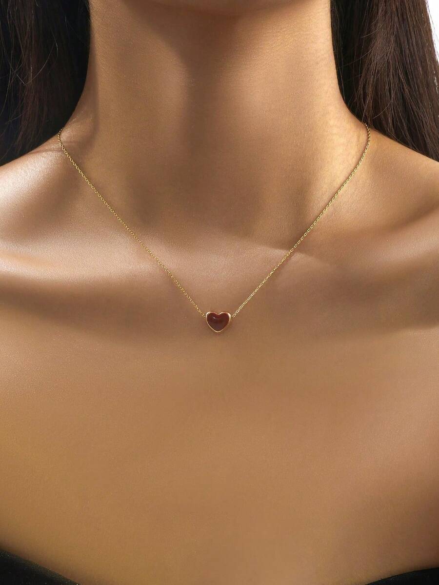 Women's Clothing Chain - Amar - View 1