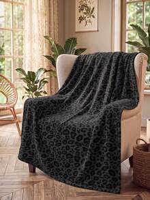 1pc Black Leopard Print Sofa Throw Blanket, Knee Blanket, Fleece Blanket For Air-Conditioned Room, Soft Comfortable Breathable Warm, Home Decor, Suitable For Living Room, Bedroom, Home, Dorm, All Seasons, Machine Washable, Autumn/Winter Decoration - Multicolor - View 2