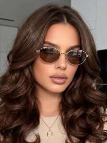 1 Pair Women's Gold Oval Frame Vintage Elegant Fashion Glasses - Gold - View 2