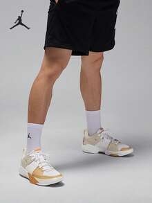 Nike JORDAN 男款緩震耐穿低筒籃球鞋 FD2336-102 - FD2336-102 - 查看 1